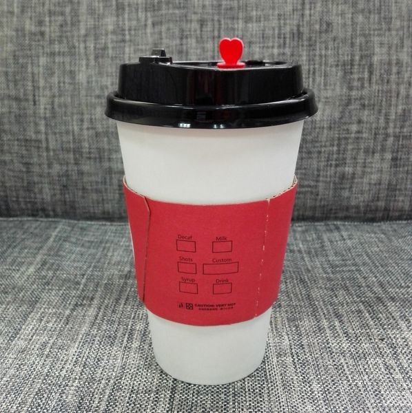 آستین فنجان کاغذ چاپی سفارشی با آستین درب 8oz 12oz 16oz برای نوشیدنی